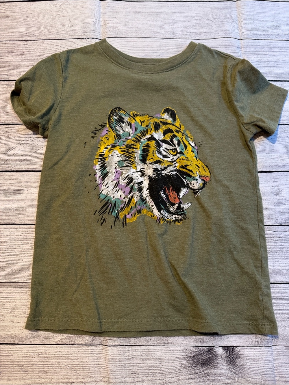 Cat & Jack Olive Green Tiger Head Graphic Short Sleeve Shirt size Small